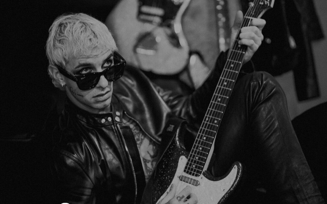 Achille Lauro fa (letteralmente) fiamme al Rock in Roma