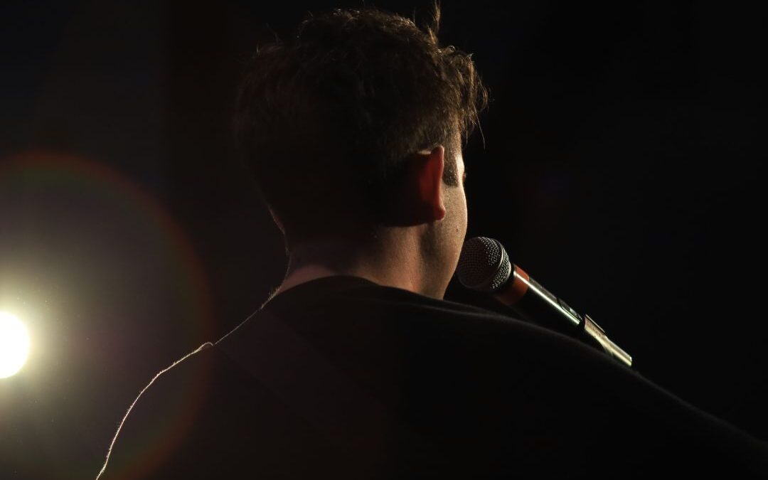 Esistono più cantautori o più performer?