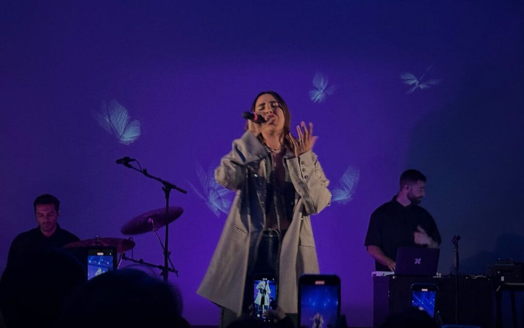 Federica Abbate e la magia del primo live in Santeria Toscana 31 a Milano