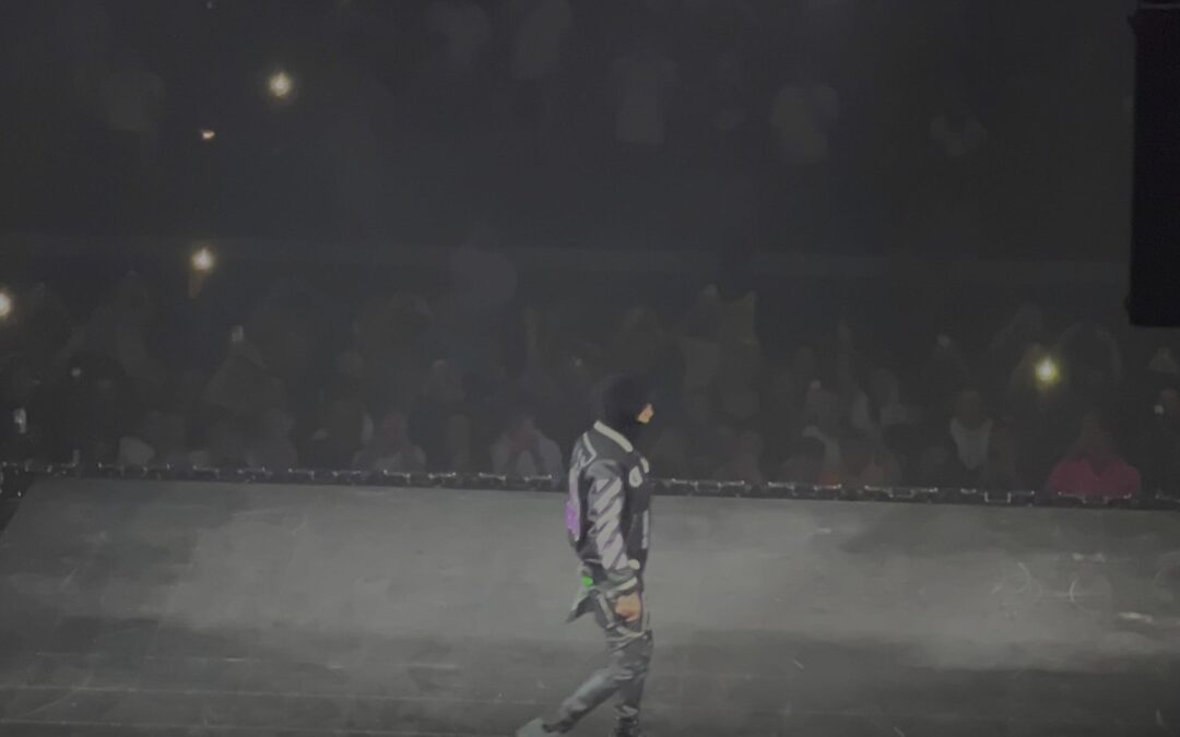 Il ritorno del re: Sfera Ebbasta annuncia il suo nuovo album X2VR