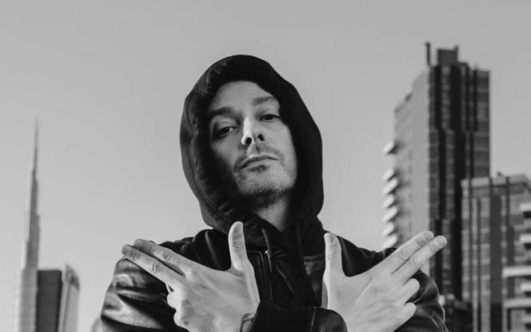 “In Italia 2024”: la critica sociale di Fabri Fibra ft. Emma e Baby Gang
