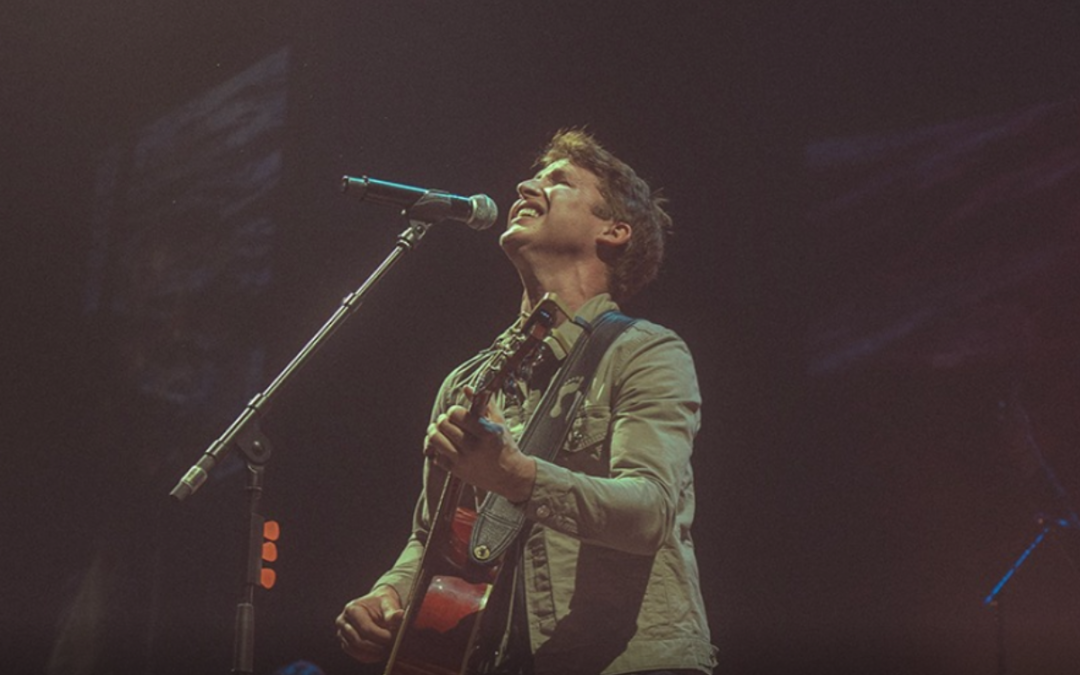 James Blunt al forum d’Assago: un live pieno di momenti veri