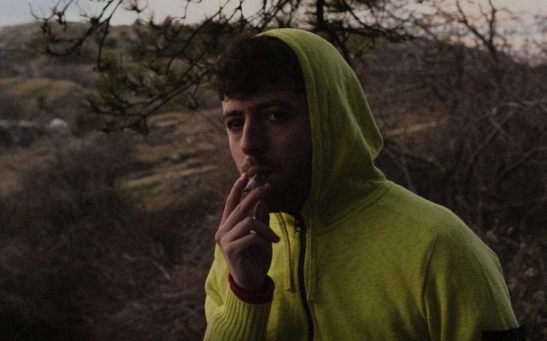 Samuele Cara: qui l’anteprima del videoclip di “Non ce la faccio più”