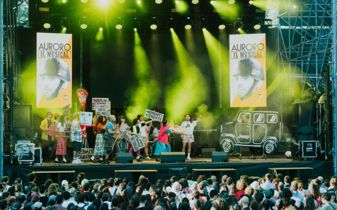 Auroro Borealo porta a teatro l’amore impossibile tra un fascista e un ambientalista: parte il crowdfunding per il musical