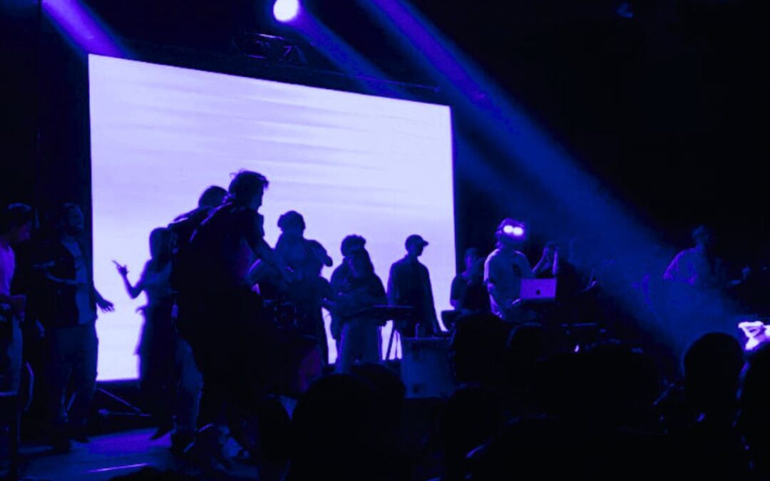 I Pop X e Trump, tra un live all’Alcatraz e l’inadeguatezza