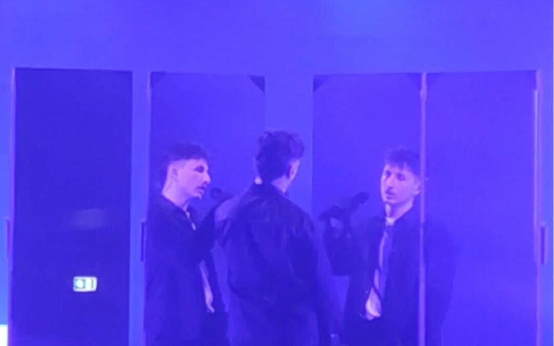 Nayt in scena a Milano: un concerto che riscalda i cuori