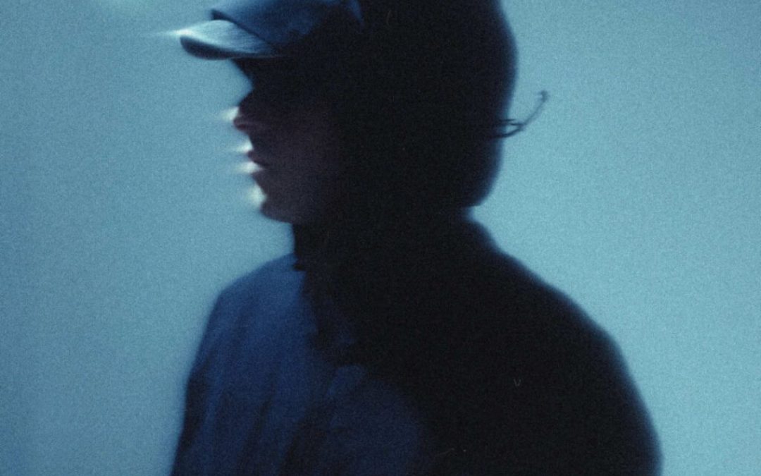 “Dimmi che provi quello che provo io” di prima stanza a destra è un turbine di pensieri innamorati in musica