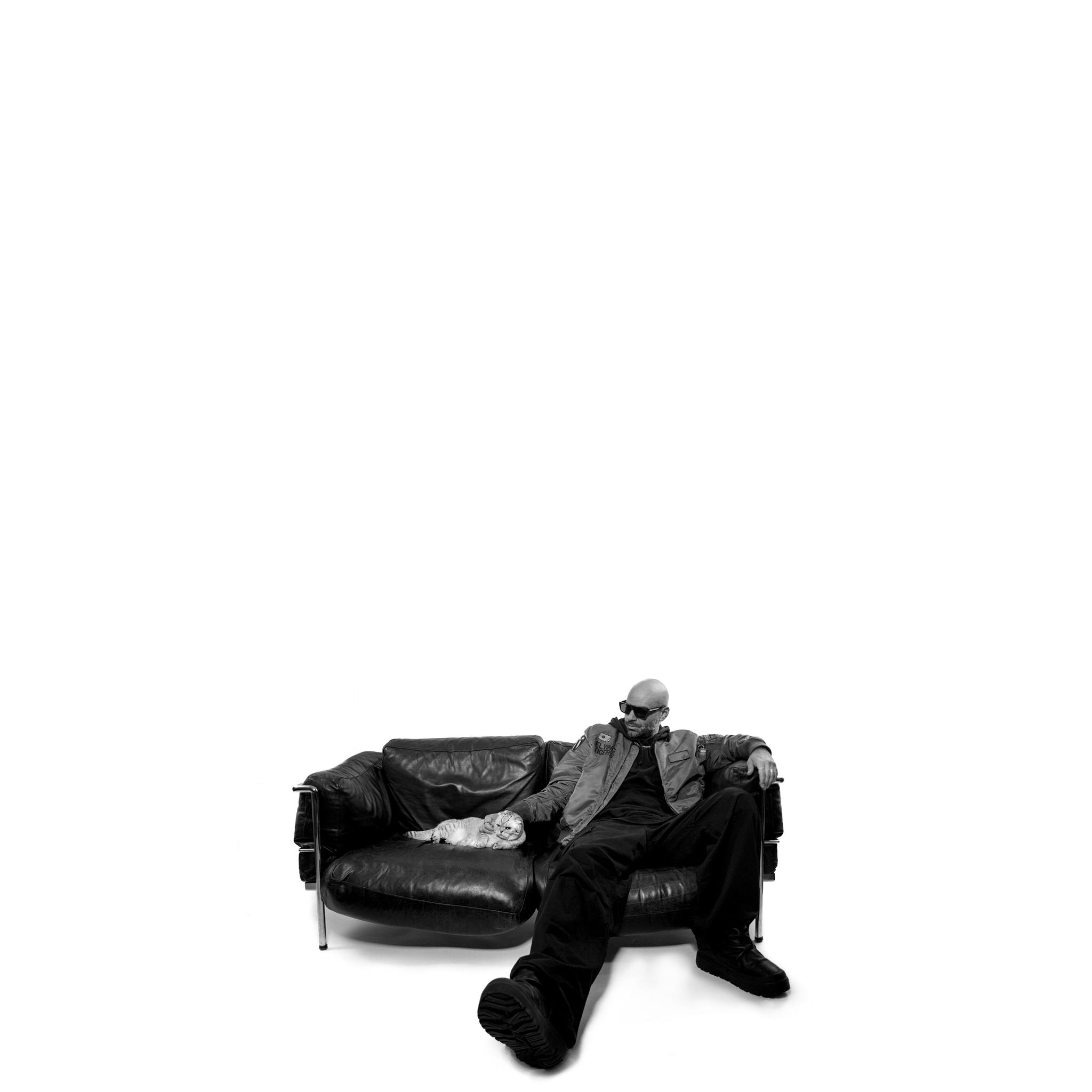 En?gma tra vecchia scuola e nuova visione: il mondo di Tèmpora