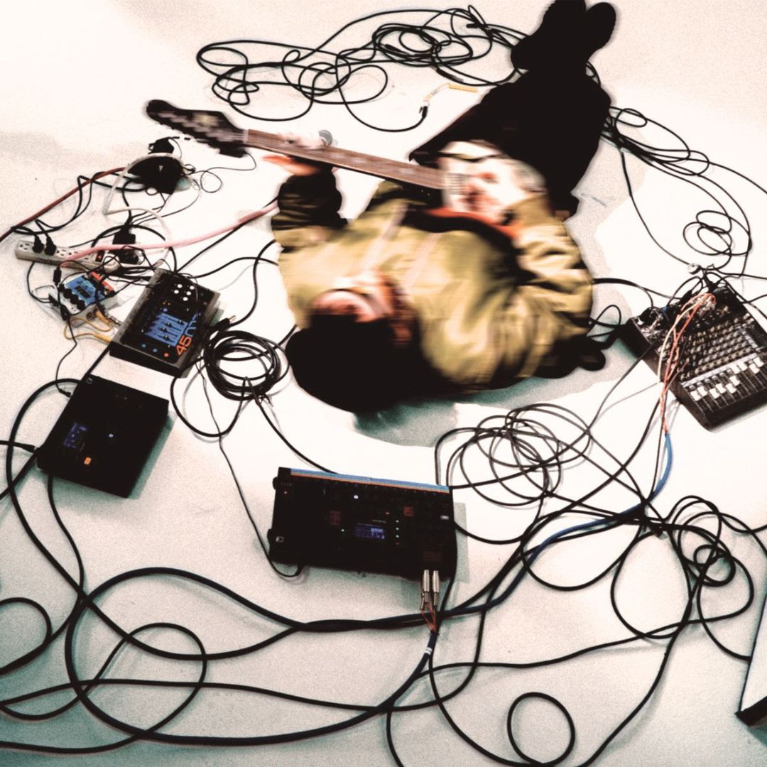 Chet Faker pubblica “Can You Swim?”: il nuovo estratto da “A Love For Strangers”