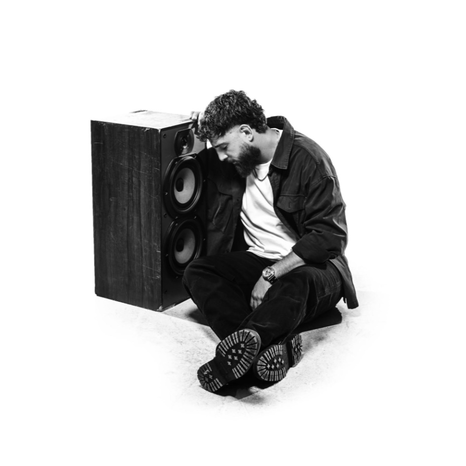 Intervista a Trilussa: “Mi consolo, mi confido, mi innamoro”