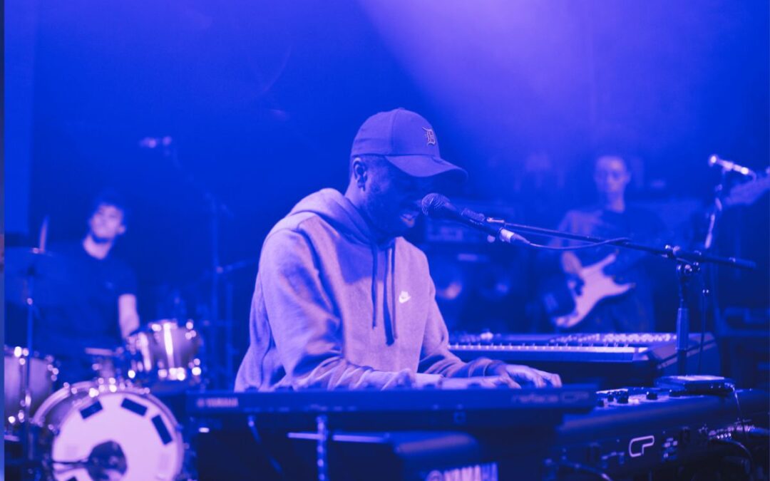 Alfa Mist in tripudio al Monk: Roma lo osanna