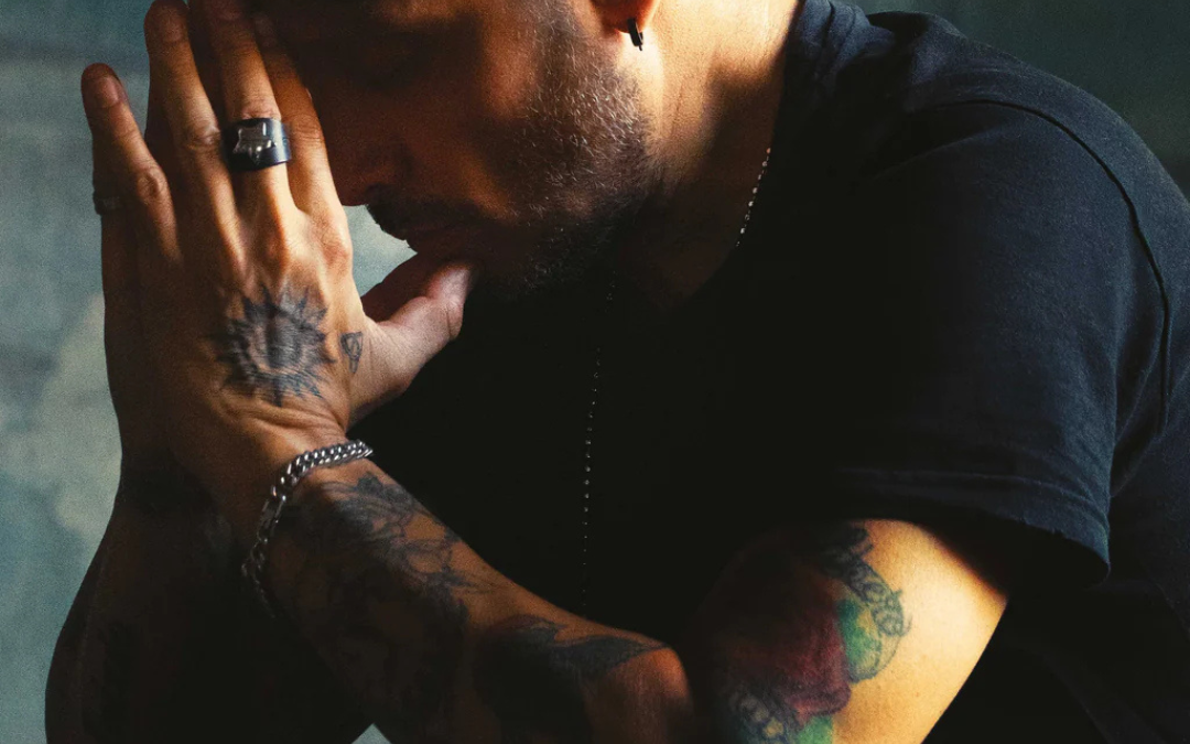 “Niente da perdere”, il nuovo singolo di Fabrizio Moro tra fragilità umana e il coraggio di rinascere