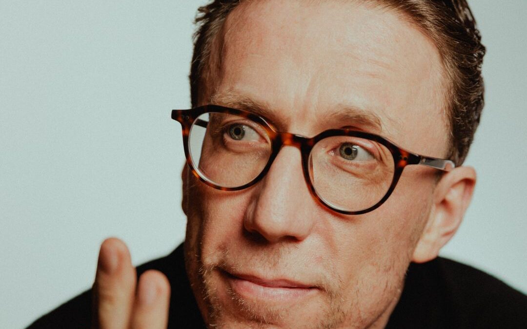 Bill Laurance chiude “Isole Sonore” alla Bocconi con un piano solo