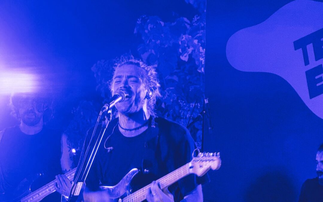 Nico Arezzo porta il “Minchia Che Tour Caldo” allo Spaghetti Festival