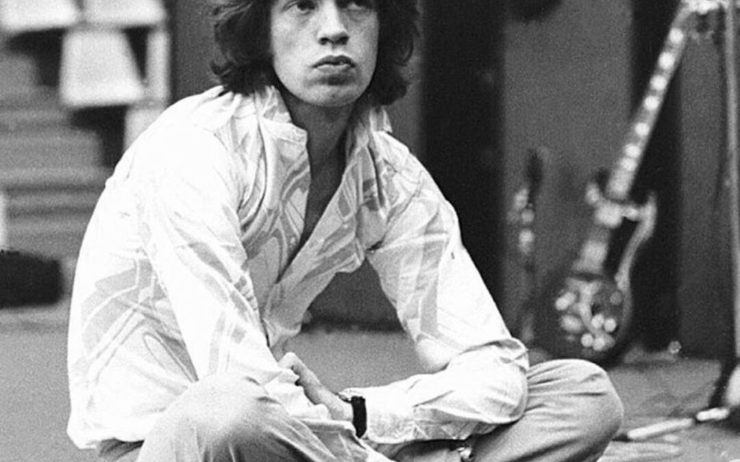 Mick Jagger compie gli anni: l’energia inesauribile della leggenda dei Rolling Stones