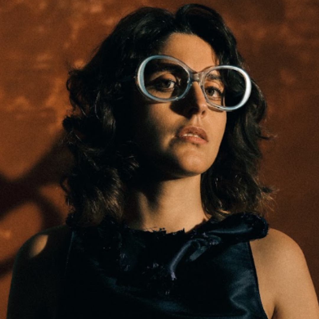 Niente di me: Anna Castiglia canta il diritto di perdersi nel nuovo singolo
