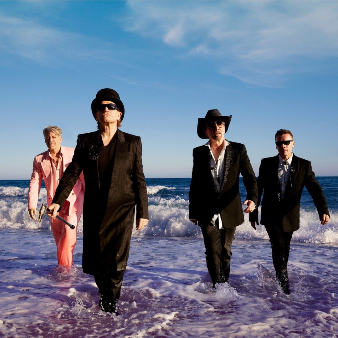 Mezzo secolo di rock e nuove visioni: gli U2 annunciano “Carnaval De Luz”, il sedicesimo album in studio