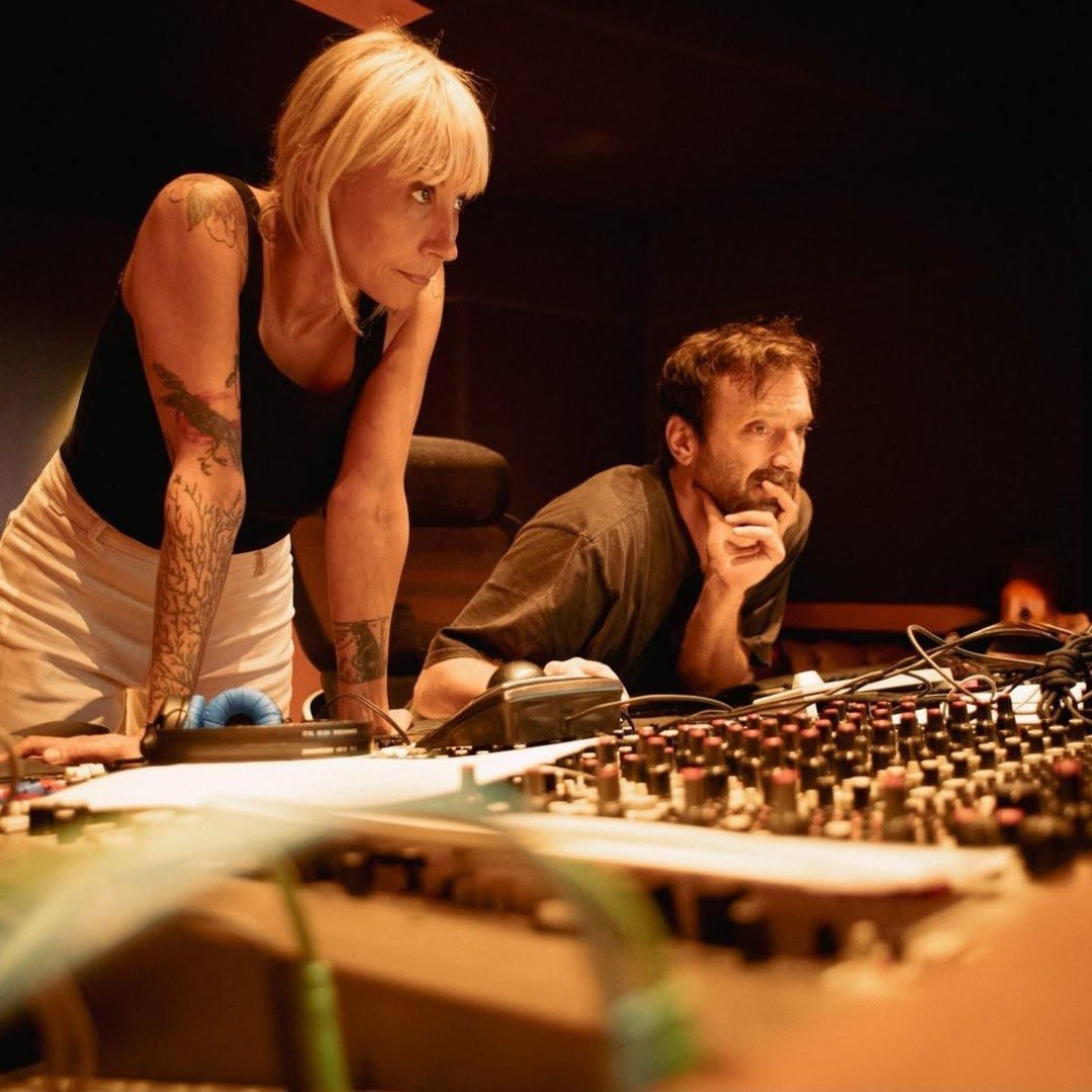 “AMATEUR”: Cesare Cremonini svela la tracklist del nuovo album con Fabri Fibra e Malika Ayane